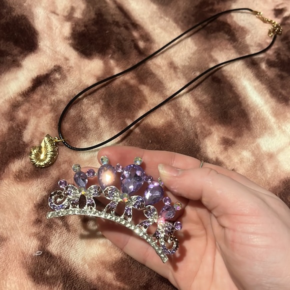 Dolls Kill Ariel Costume - Picture 12 of 14